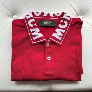 Authentic MCM men’s polo button up top.